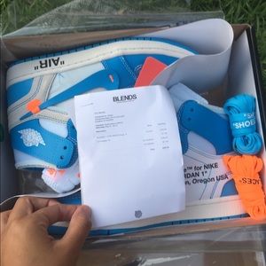 Off-White UNCs